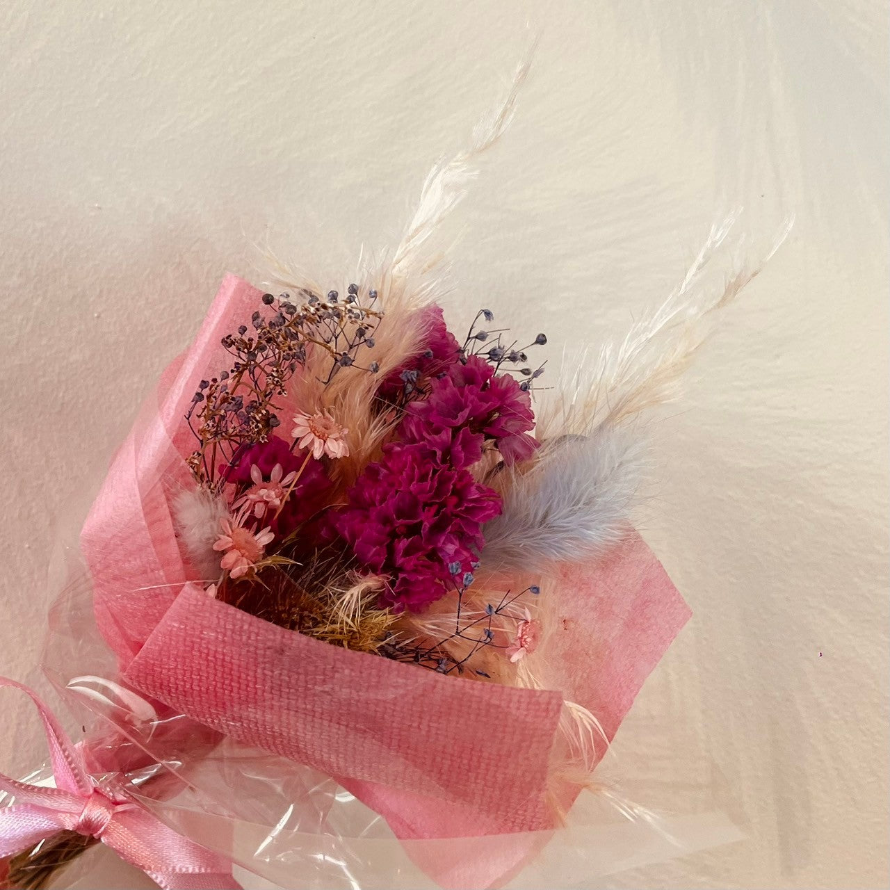 写真とミニフラワー想いが伝わる豪華な組み合わせ・・・