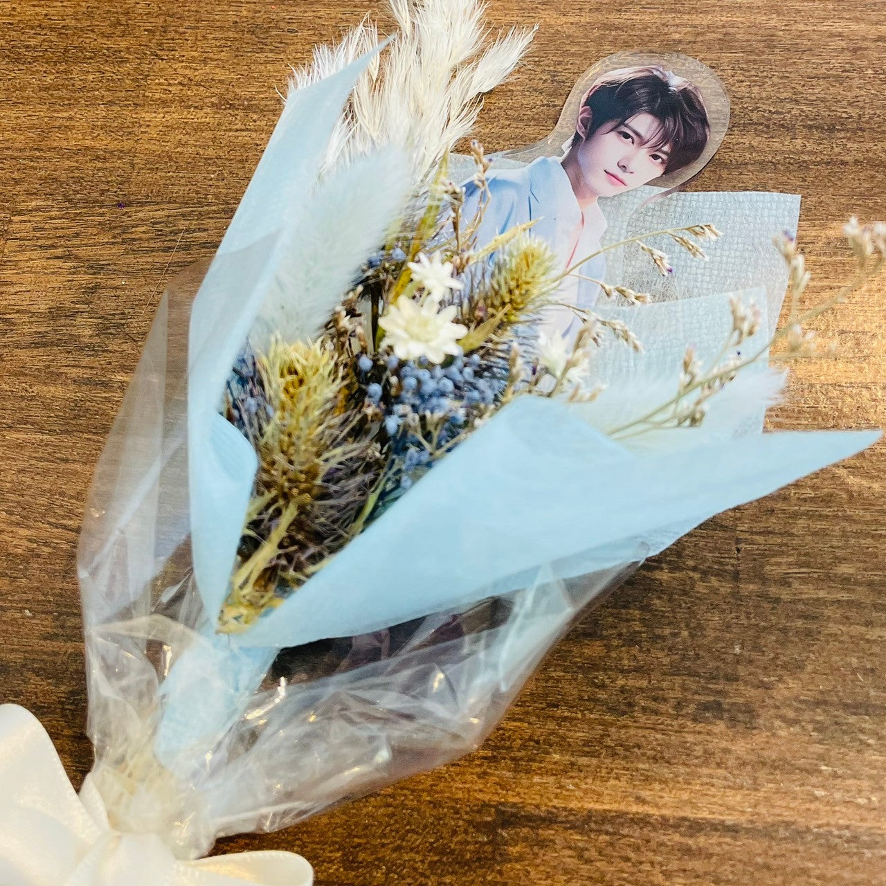 写真とミニフラワー想いが伝わる豪華な組み合わせ・・・