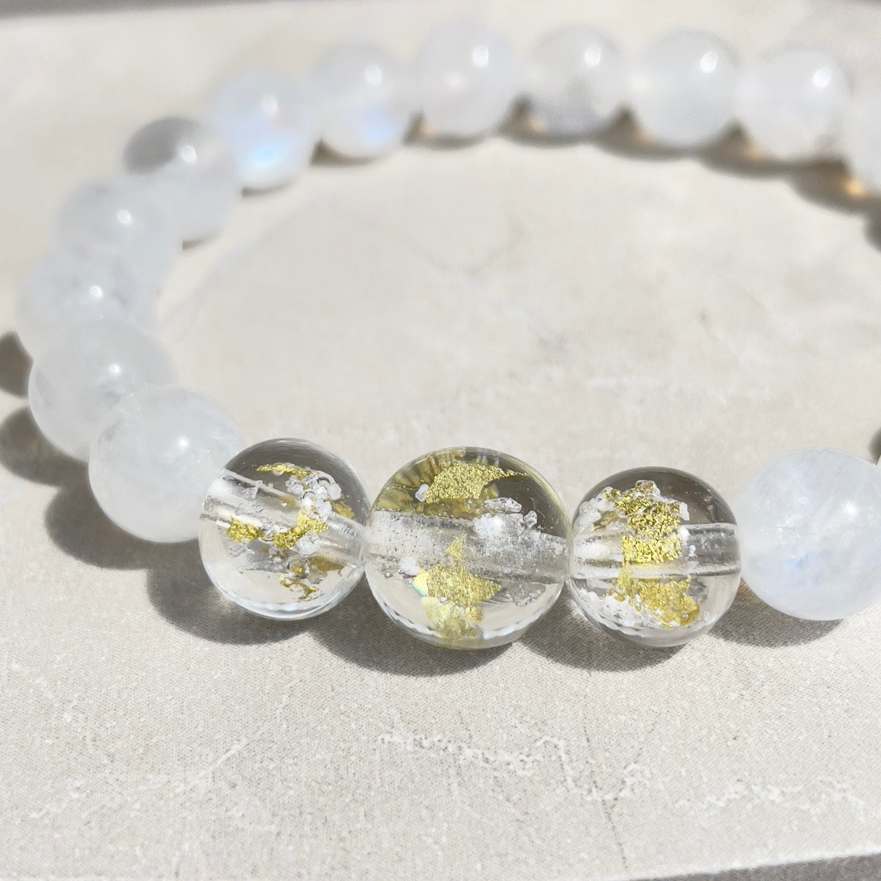 inori 塩珠 遺骨封入お守り 金箔入り三粒 ブレスレット（ムーンストーン）